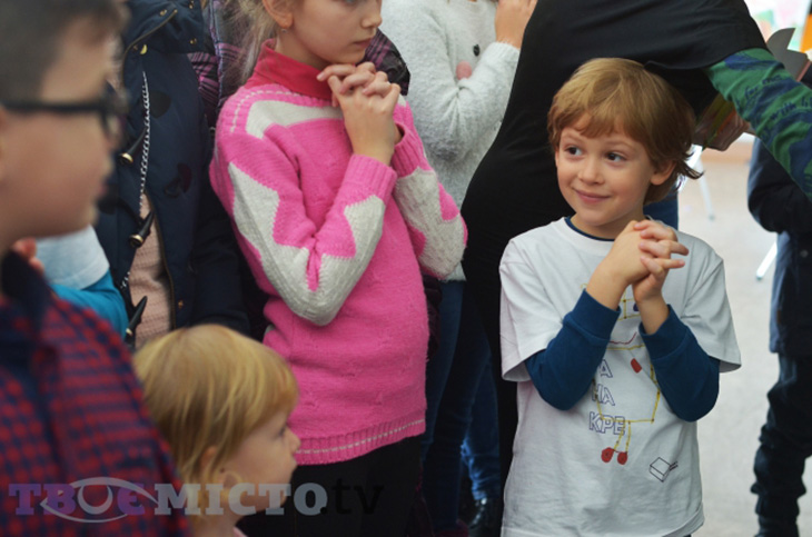 У Львові встановили прилад, що пояснює дітям закони оптики